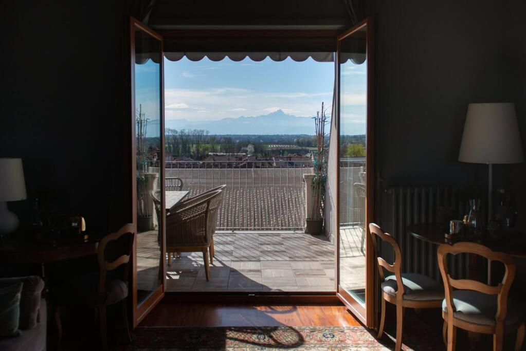 Casa No.Na - Attico Panoramico A Cherasco Esterno foto